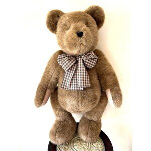 Boyds Bear Plush W/ Plaid Bow Collectible  Tare Tag Error 846 of 800  30" x 17"